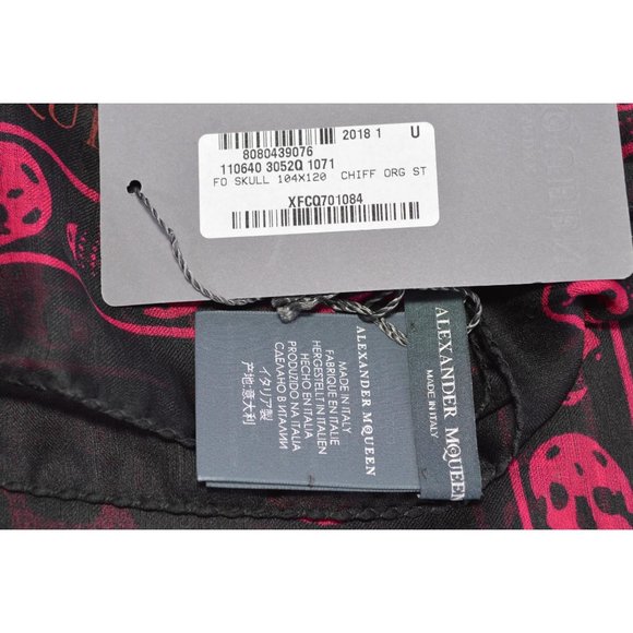 New Alexander McQueen $365 110640 Purple Black SKULL Silk Chiffon Scarf - Picture 3 of 10
